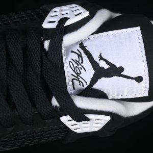 Nike Jordan 4