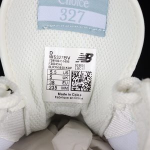 New Balance 230