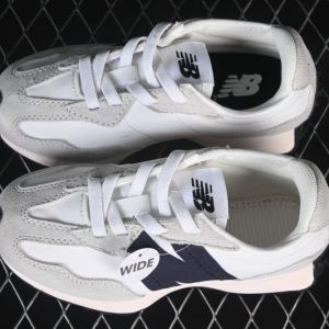 New Balance 230