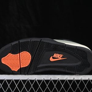 Nike Jordan 4