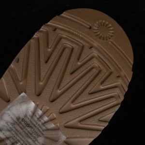 Ugg Classic Uitra Mini Sand Color