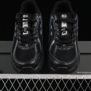 New Balance 740