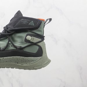 Nike ACG