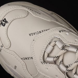 Balenciaga Triple S 3.0 Sneakers