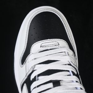 Off-White Low-top Fashionable Sneakers