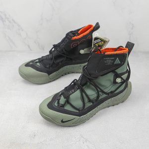 Nike ACG