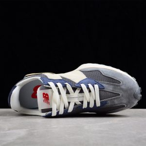 New Balance 230