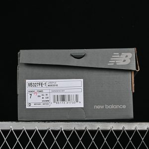 New Balance 230