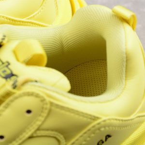 Balenciaga Triple S Dadshoes