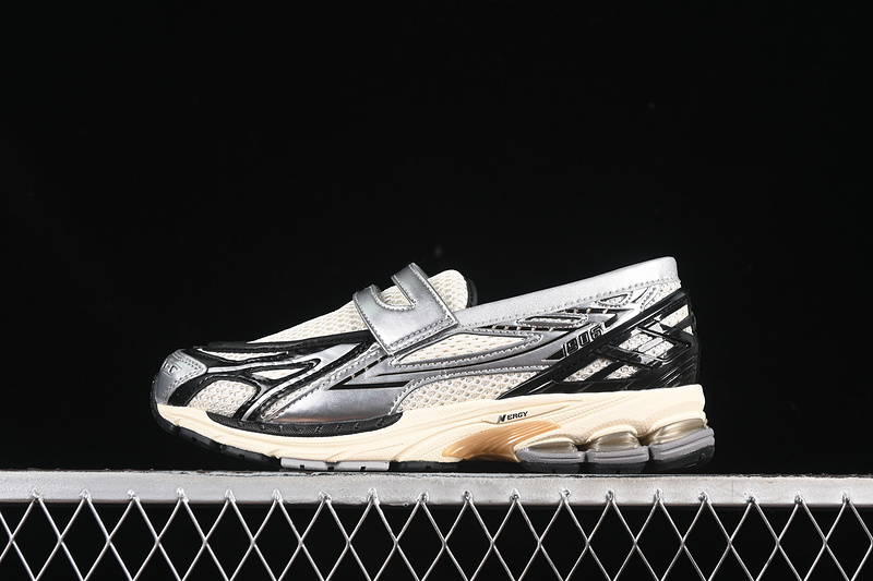 New Balance 1906