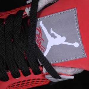 Nike Jordan 4