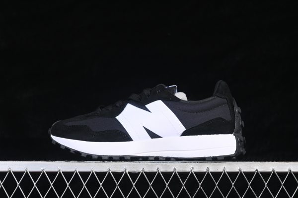 New Balance 230