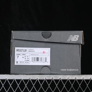New Balance 230