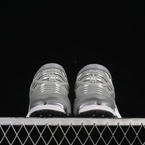 New Balance 1906