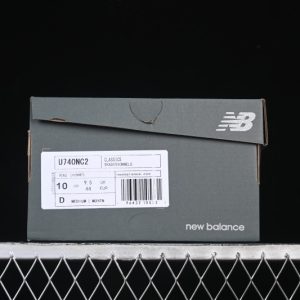 New Balance 740