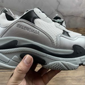 Balenciaga Triple S Sneaker Dadshoe