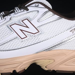 New Balance 740