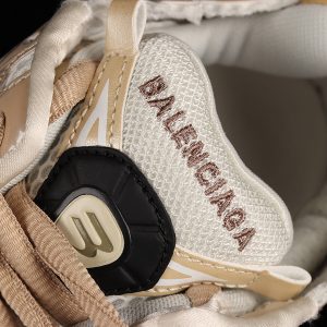 Balenciaga .0 Runner Kith Four.color