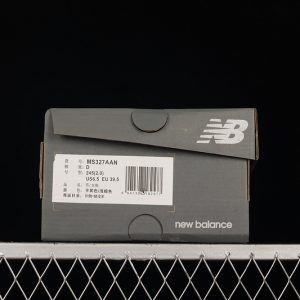 New Balance 230
