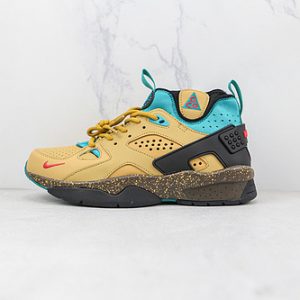 Nike ACG