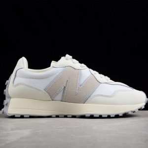 New Balance 230