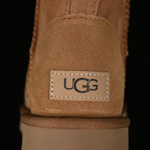 Ugg Classic Ultra Mini Ii Maroom