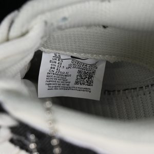 Nike SB Dunk Low Lv