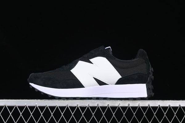 New Balance 230