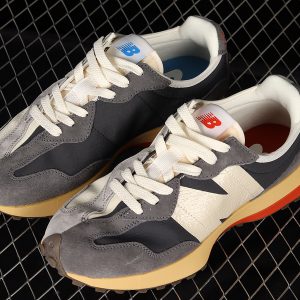 New Balance 230