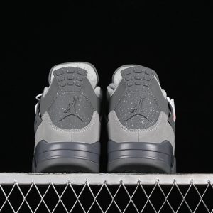 Nike Jordan 4