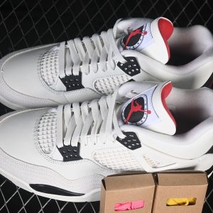 Nike Jordan 4