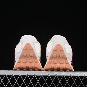 New Balance 230