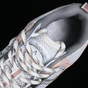 Dior B33