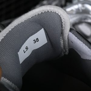 Dior B33