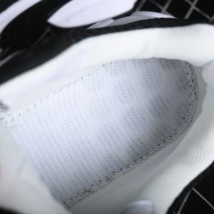 Dior B33