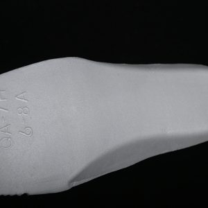 Dior B33