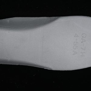 Dior B33