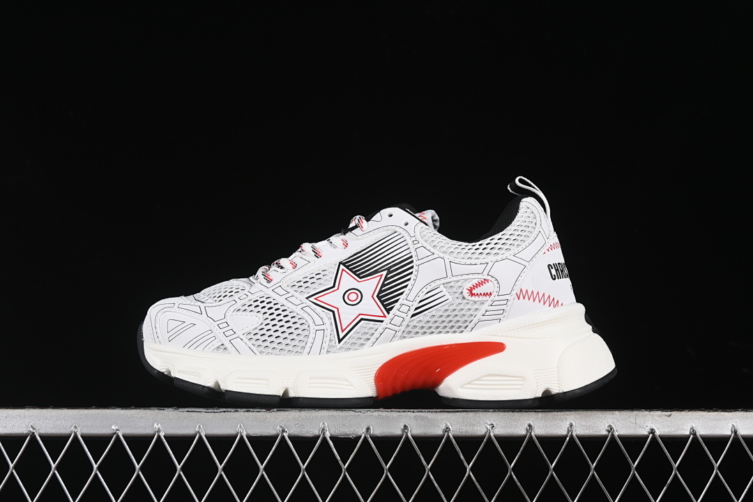 Dior B33