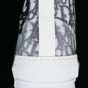 Dior B23