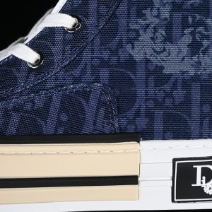 Dior B23