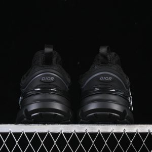 Dior B22