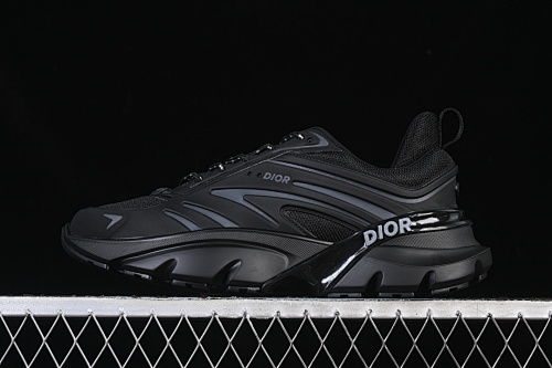 Dior B22