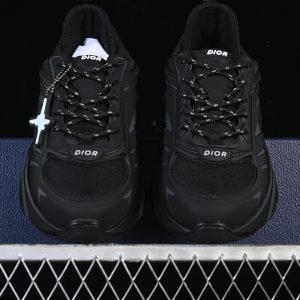 Dior B22