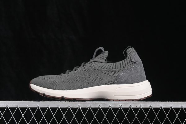 Dior B33