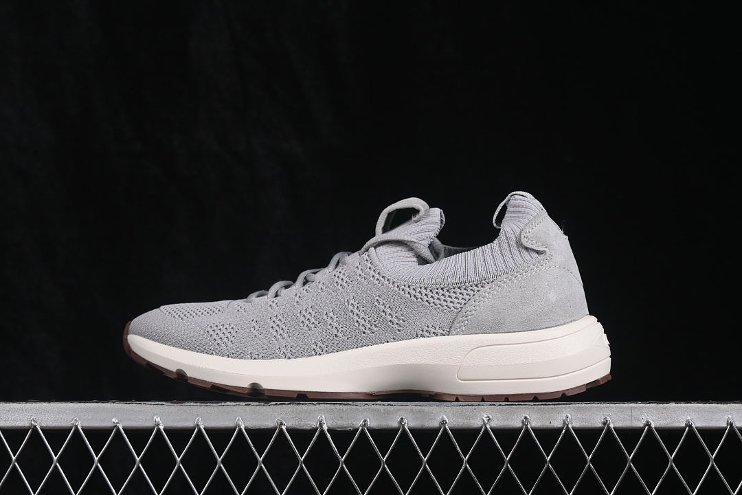 Dior B33