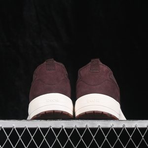 Dior B33