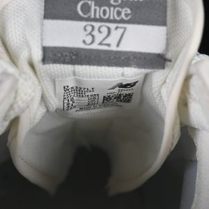 New Balance 230