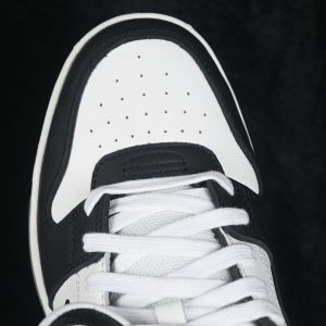 Off-White Out Of Office Low Top Fashionable Sneakers