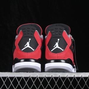 Nike Jordan 4