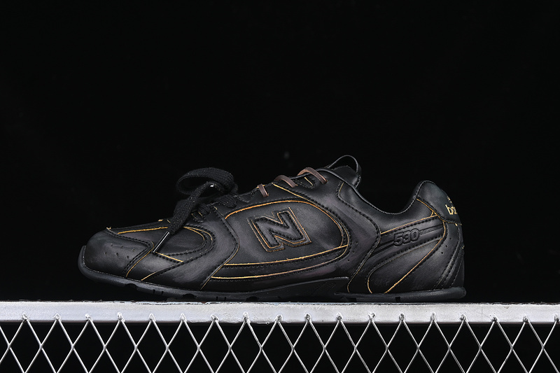 New Balance 530